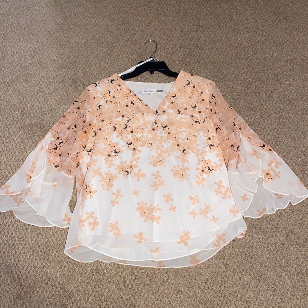Calvin Klein sleeve blouse